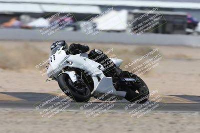 media/Apr-18-2025-CVMA Friday Practice (Fri) [[88baa45499]]/Racer 2/Session 5 (Turn 14 Tip In)/